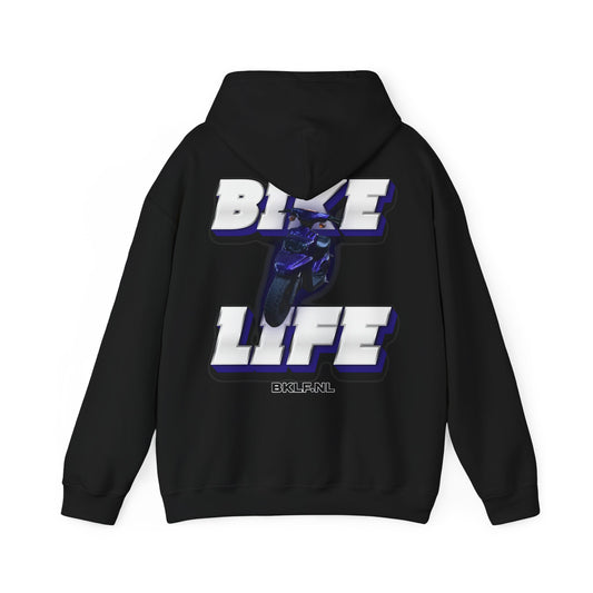 Custom Hoodie - @leander_killemaes